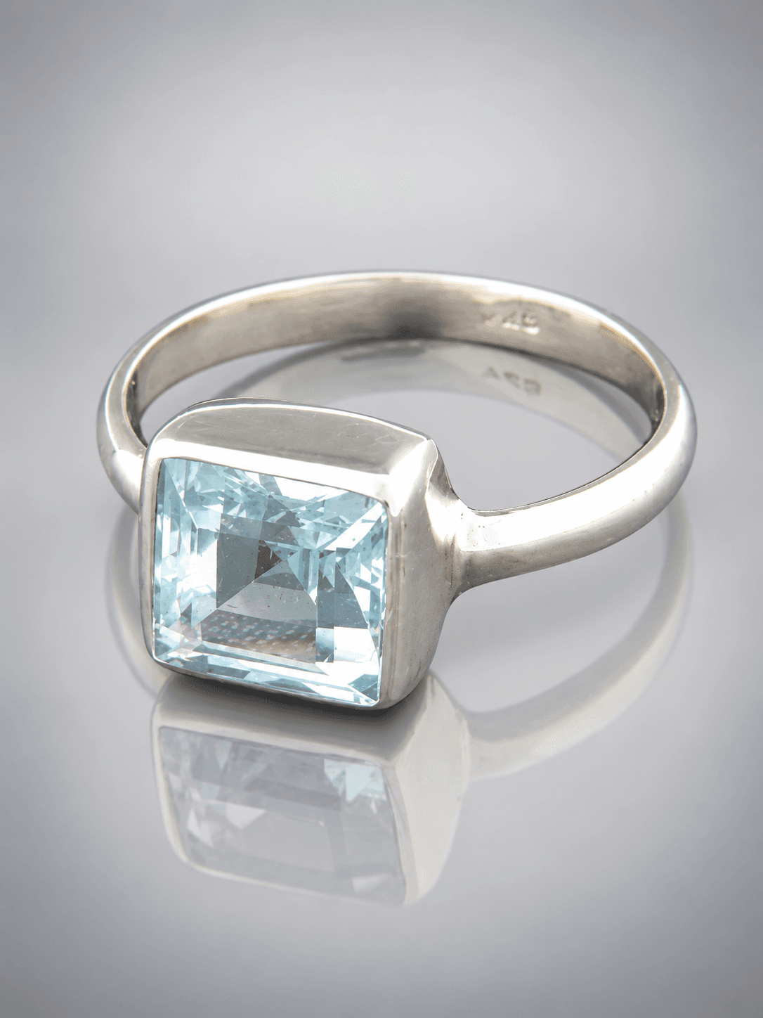 Blue Topaz Ring - Sterling Silver