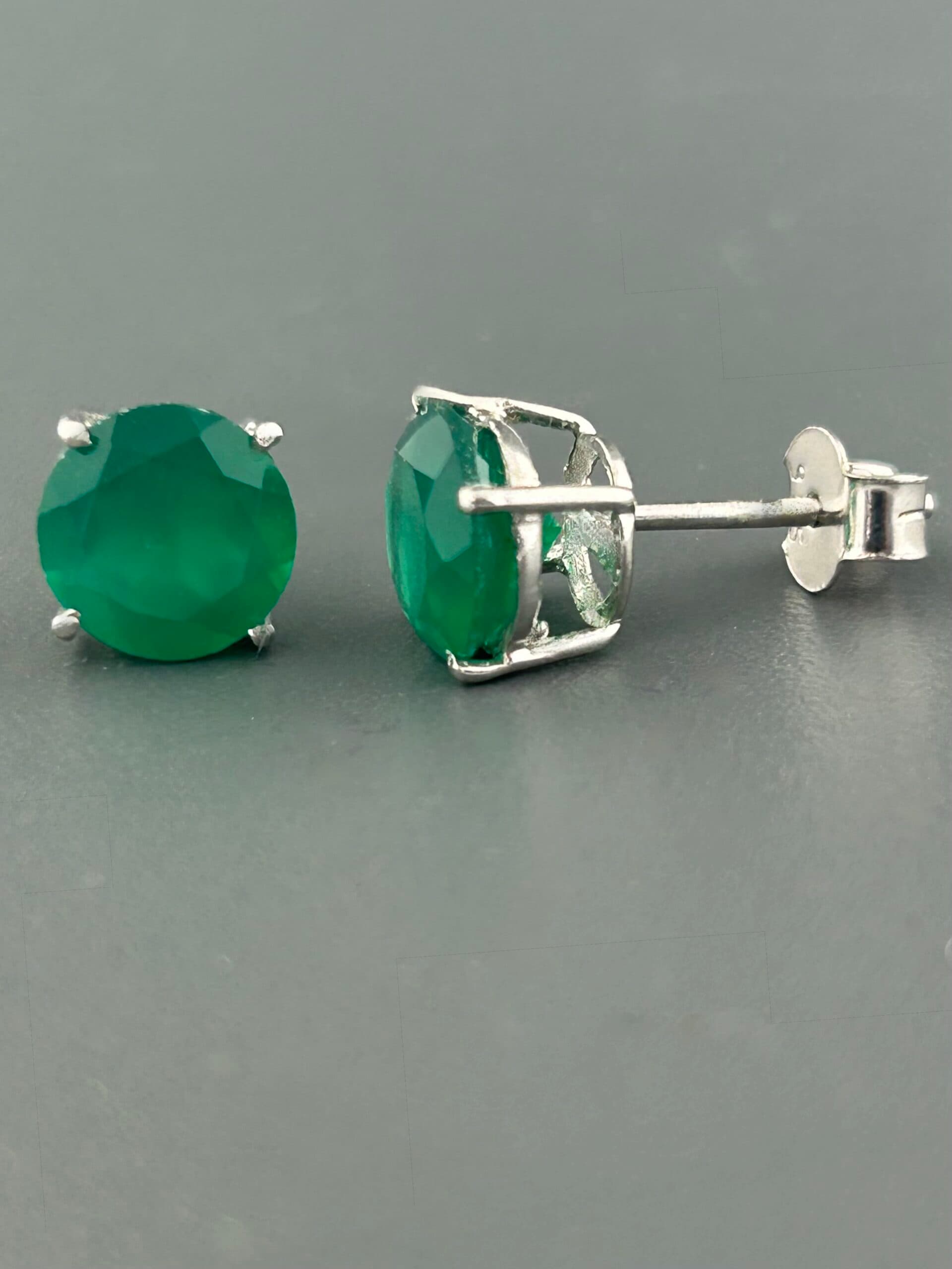 Green Agate Earrings - Sterling Silver stud - 8mm stones