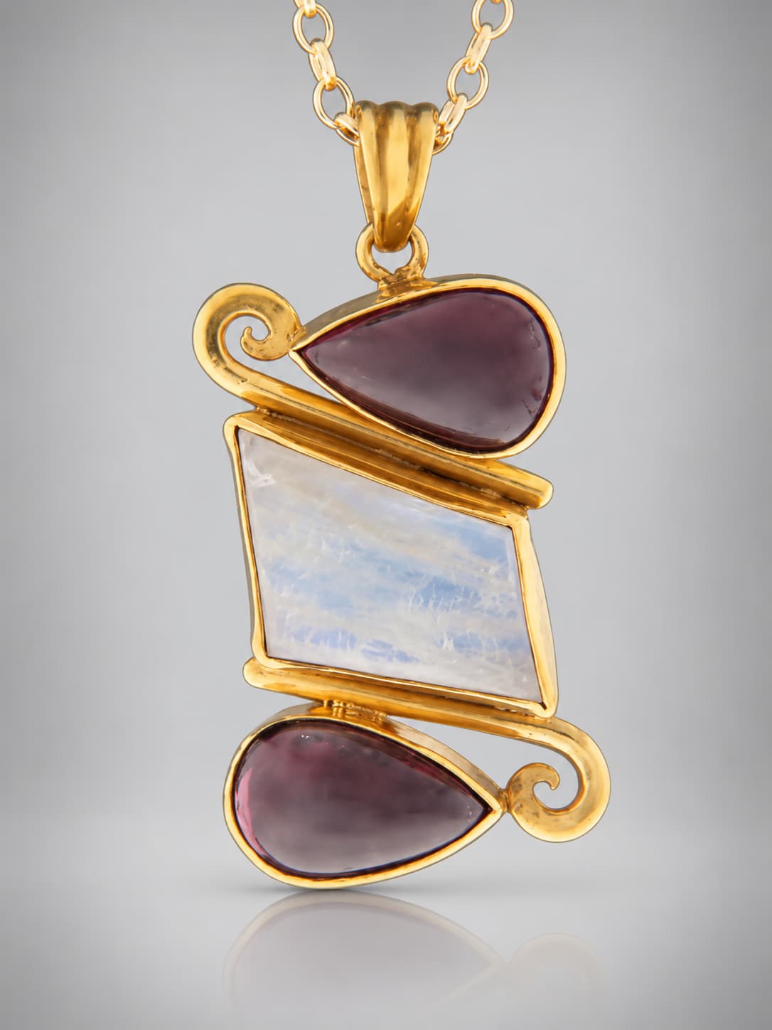 Garnet and moonstone gold vermeil pendant
