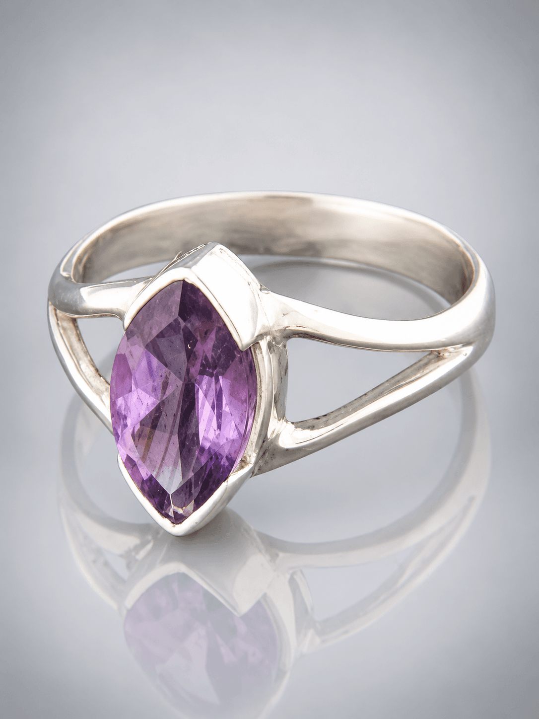 Amethyst Ring - Sterling Silver