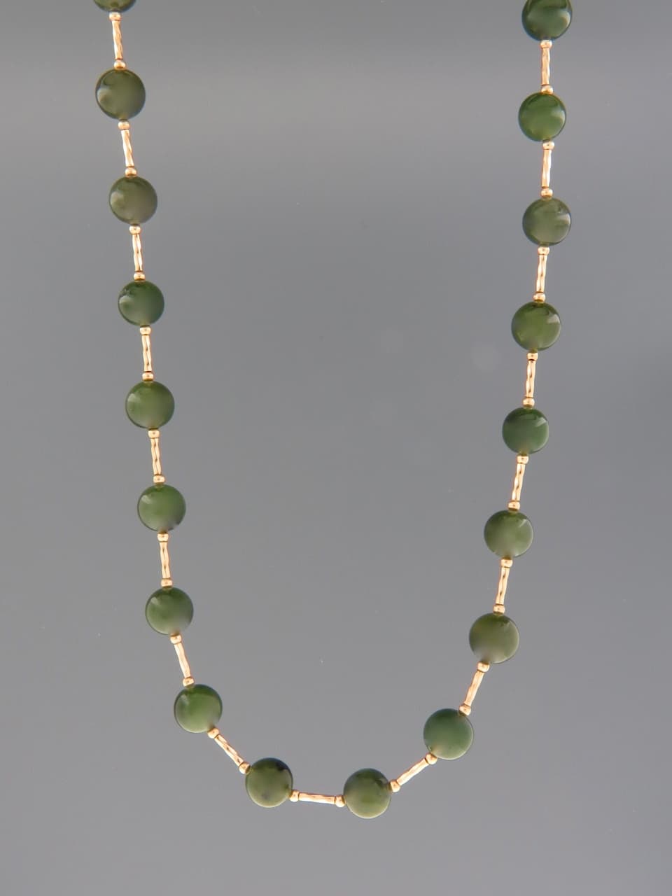 Jade Necklace - 8mm round stones with twist beads