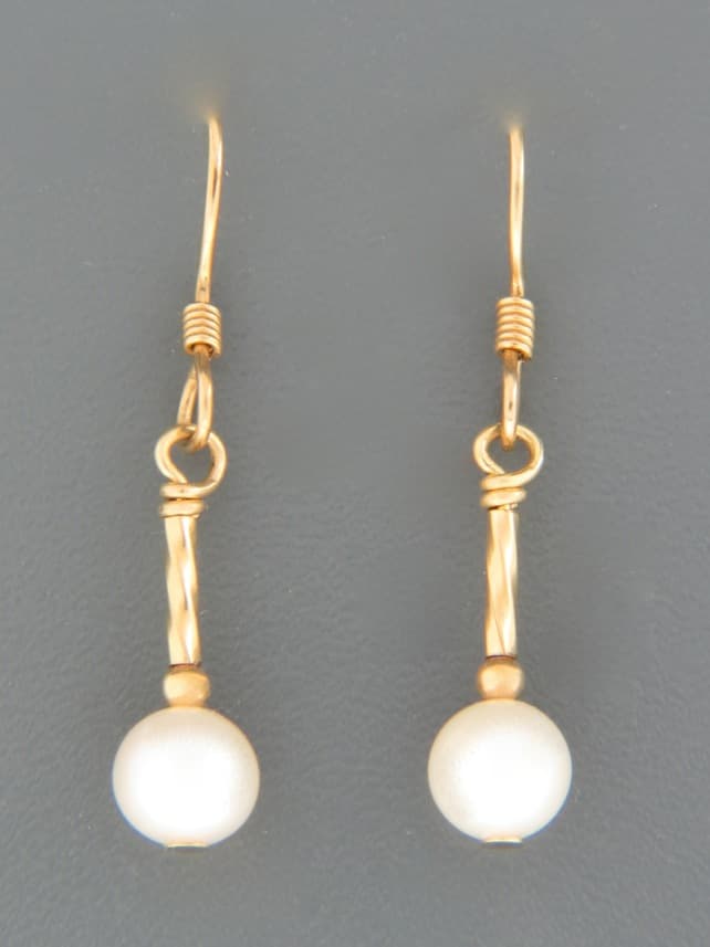 6mm White Pearl Earrings - 14ct Gold Filled - YW6HG