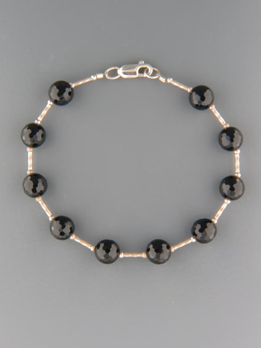 Onyx Bracelet - 8mm round faceted stones with Silver twist beads