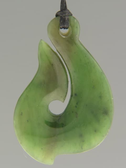 Jade Fish hook (medium) - JI