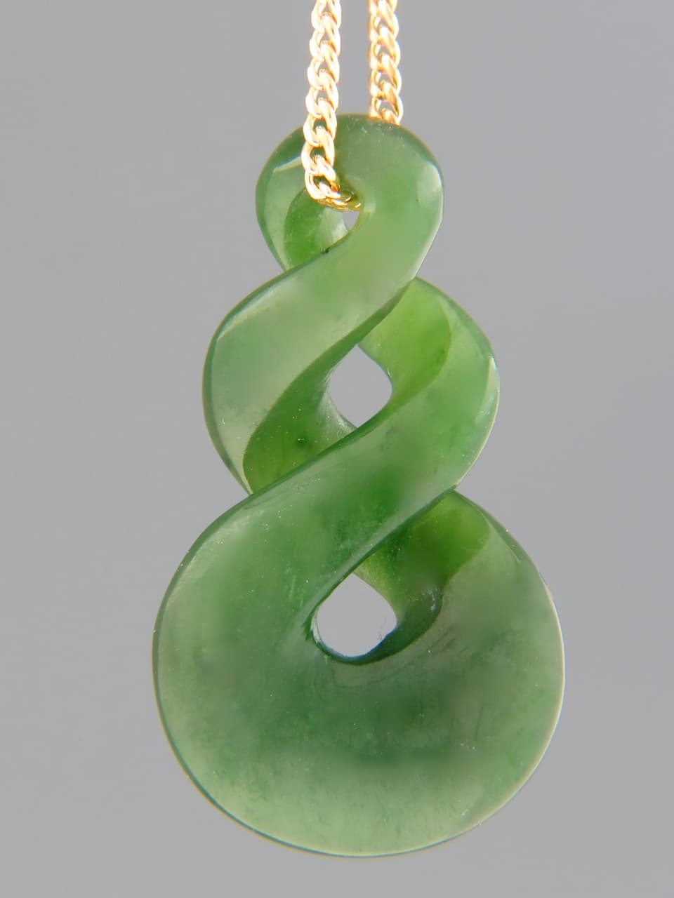 Jade Twist (large) Pendant - Gold