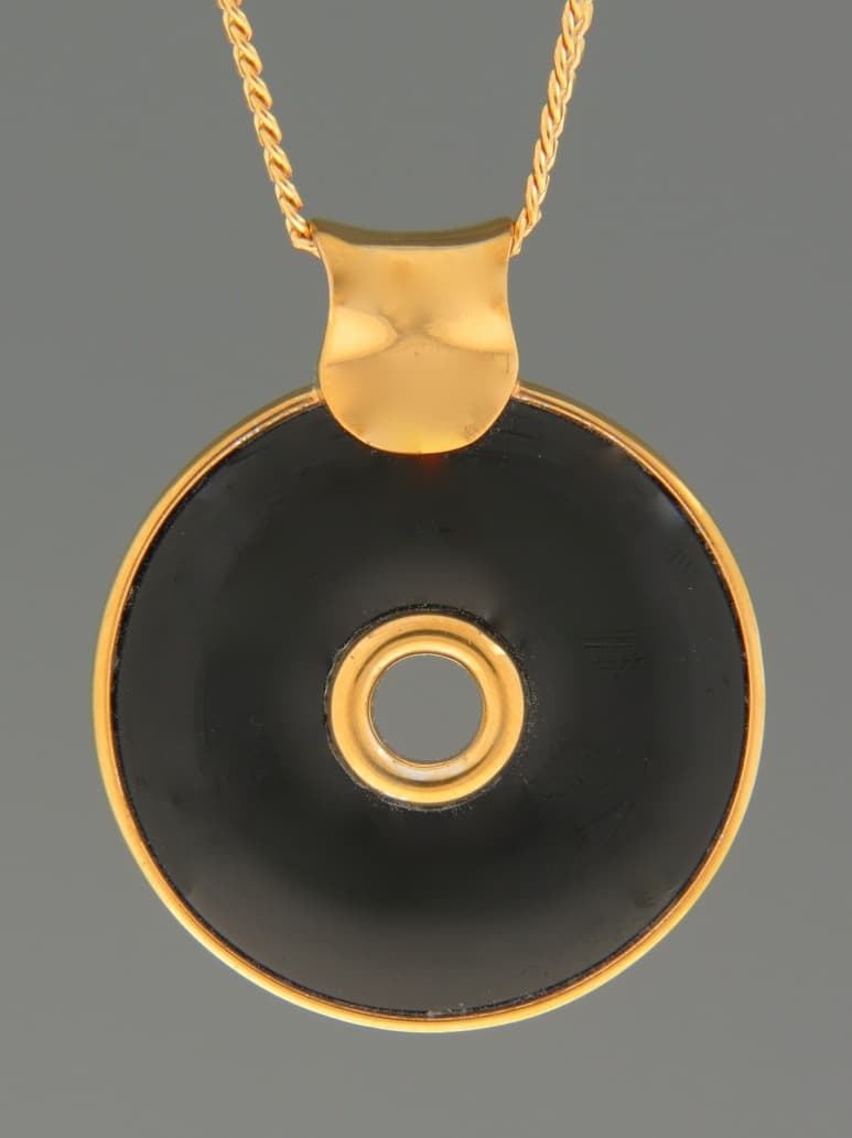 Onyx Pendant - Gold Vermeil