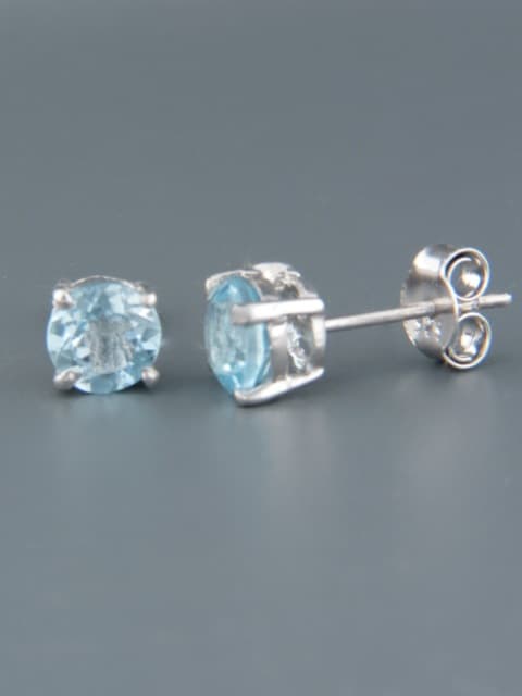 Blue Topaz Earrings - Sterling Silver stud - 6mm stones