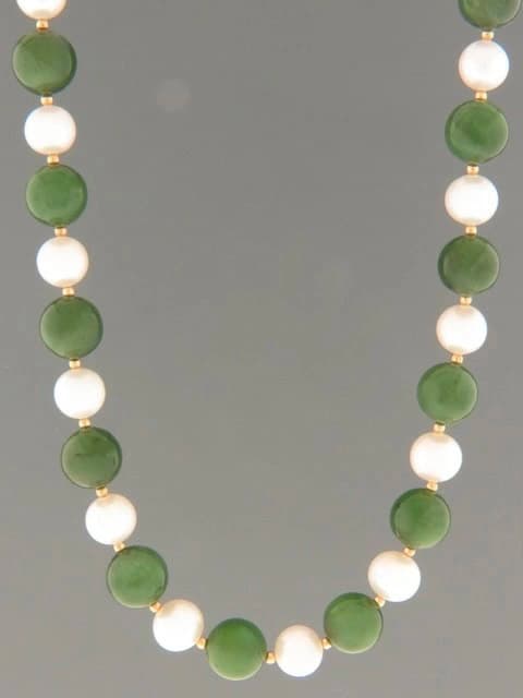 Jade & Pearl Necklace - 10mm round stones
