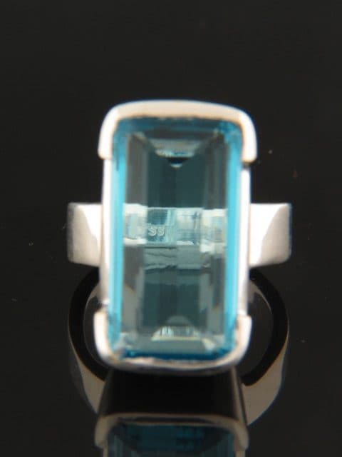 Blue Topaz Ring - Sterling Silver