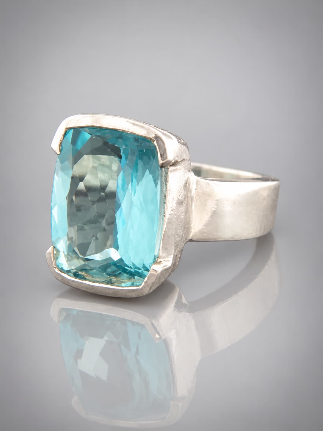 Blue Topaz Ring - Sterling Silver