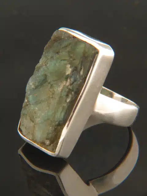 Raw Labradorite Ring - Sterling Silver
