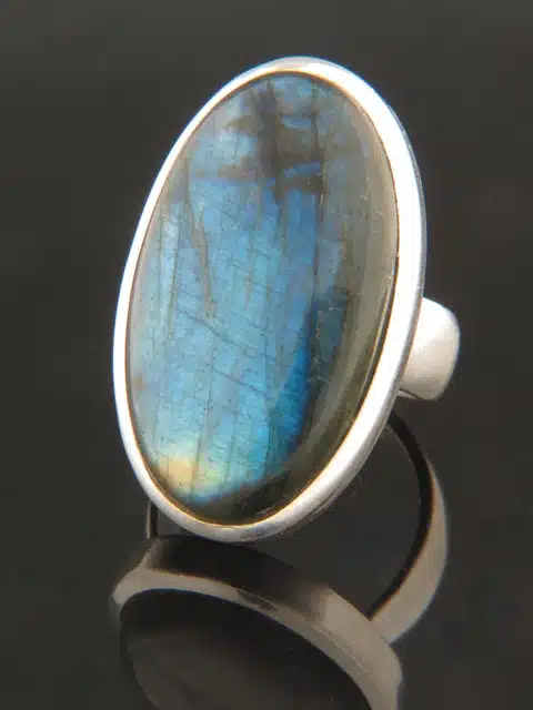 Labradorite Ring - Sterling Silver
