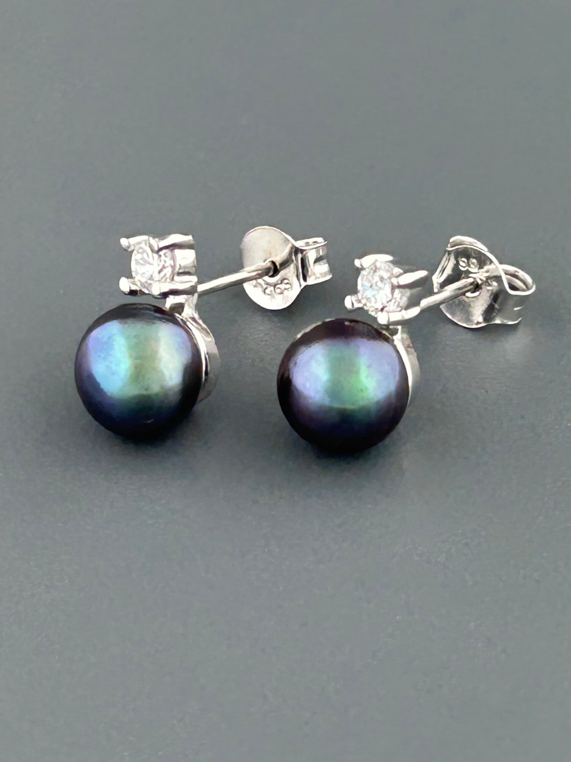 7mm dark Pearl stud Earrings with Zircon - Sterling Silver