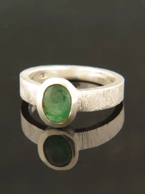 Emerald ring - Sterling Silver