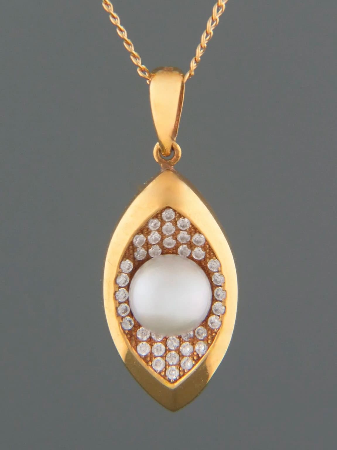 Silver/Grey Pearl Pendant with Zircons - Gold Vermeil