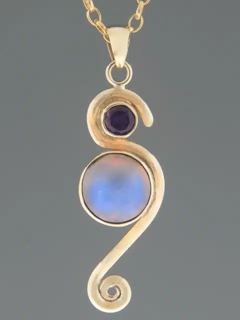 Blue Pearl & Amethyst Pendant - 14ct Gold - 11mm Pearl