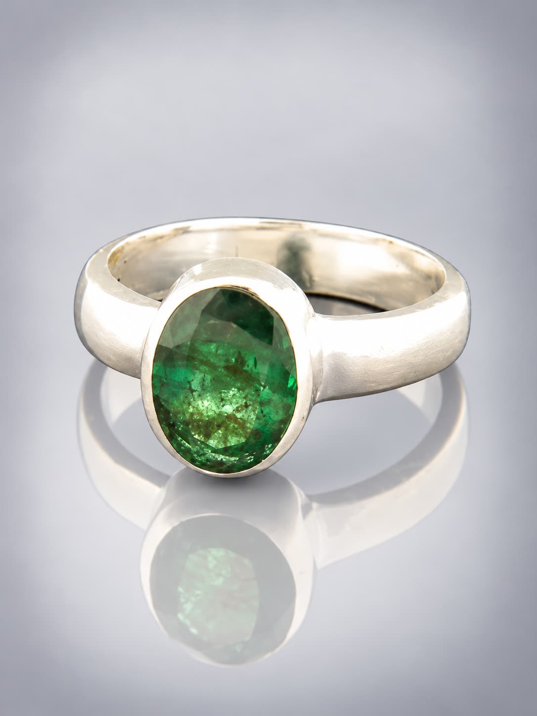 Emerald ring - Sterling Silver